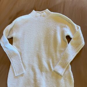 Old Navy Cream Women's Turtleneck Tunic Sweater, Size XS